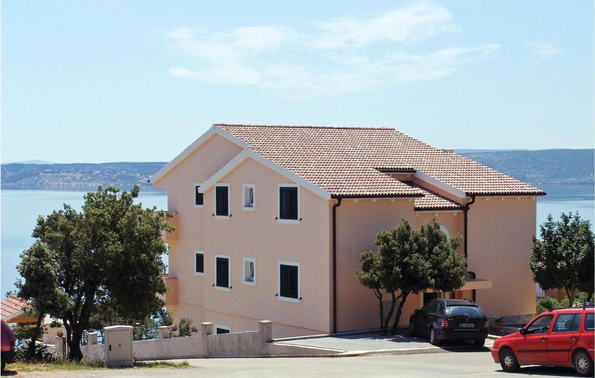 Cozy Apartment In Posedarje With House Sea View Zewnętrze zdjęcie